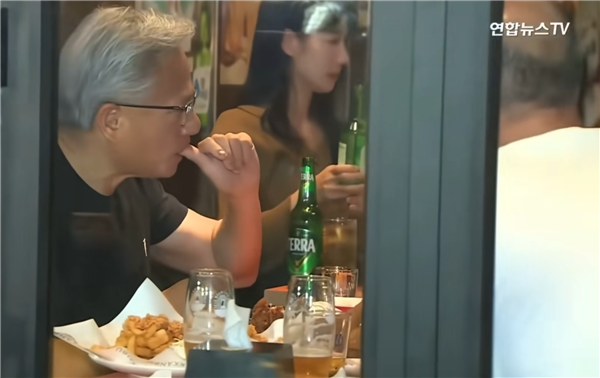 Huang Renxun Congratulates Lee Jae-yong After Dinner NVIDIA Announces Deployment of 260，000 GPUs in South Korea: The Largest Ever Scale