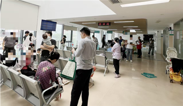 流感季提前到来！免费三价疫苗价格走低 自费四价疫苗不便宜