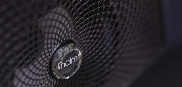 售价不到十分之一：极氪这台“库里南”味正吗