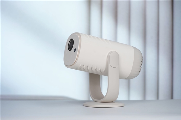 Danmaku Smart 2 Hands-on: The Brightest Portable Projector Under 2000 Yuan