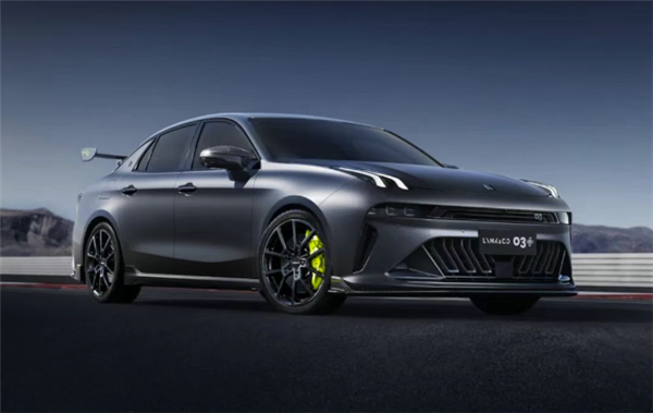 Limited-time pricing starting at 103，800 RMB: New Lynk & Co 03 family launched， with 2.0T models delivering 272 horsepower from the start.