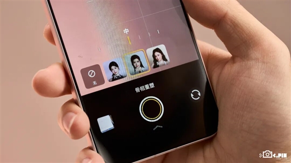 Can the vivo X300， starting at 4399 yuan， be the strongest standard version phone this year?