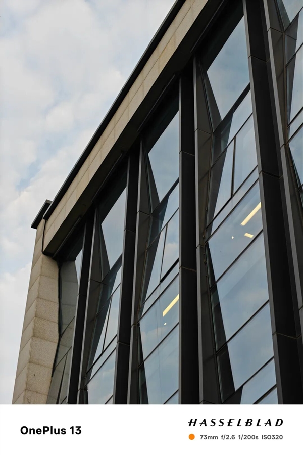 OnePlus 15 at 3999 Yuan Seems Willing to Be a Sub-brand