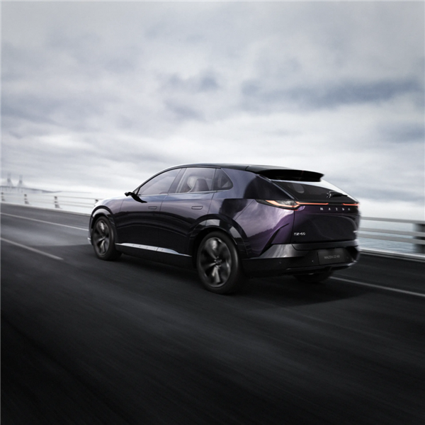 11.99万元的中大型SUV 马自达EZ-60 塞车也无所谓了