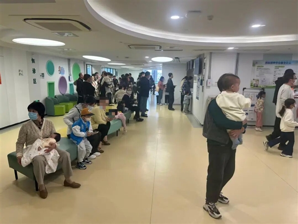 流感季提前到来！免费三价疫苗价格走低 自费四价疫苗不便宜