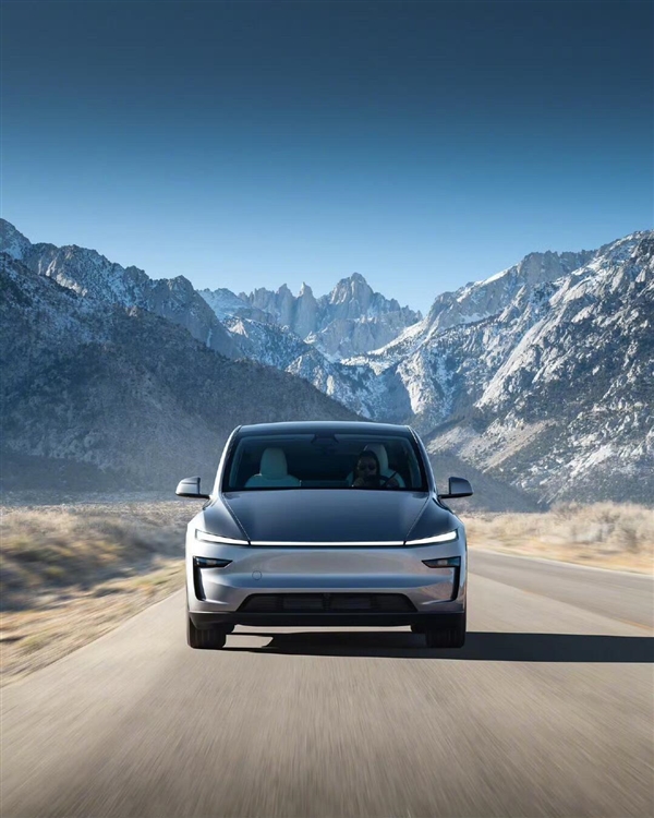 Tesla's Q3 Deliveries Surpass Expectations: 497k Units Exceed Forecasts， Driven by Strong Performance in US， China， and Europe