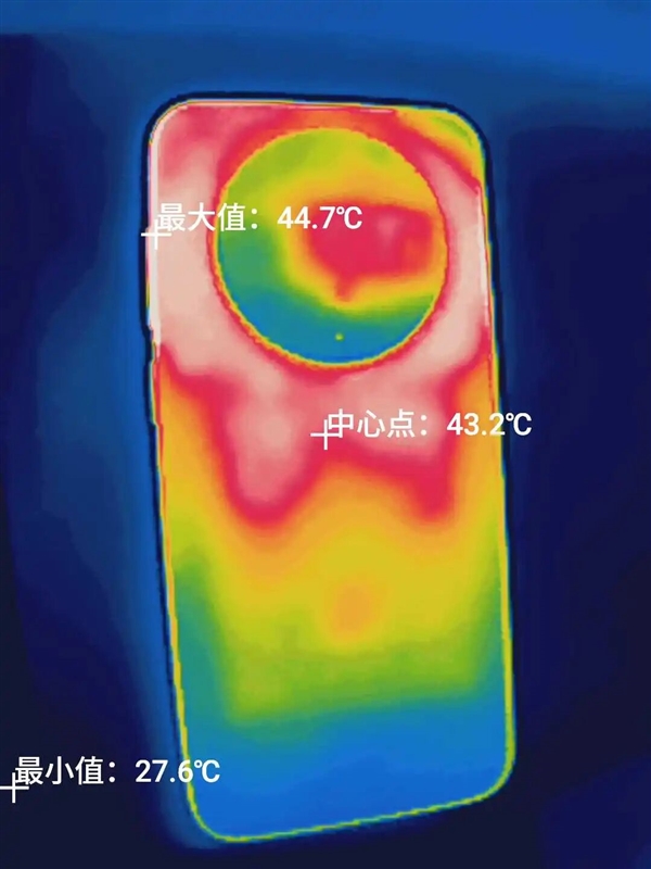 Can the vivo X300， starting at 4399 yuan， be the strongest standard version phone this year?