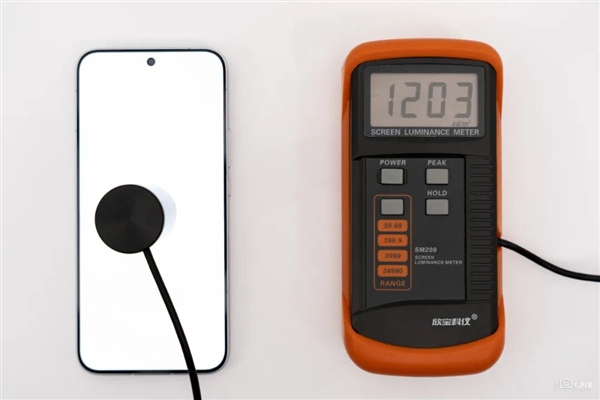 手游真能上光追了 iQOO 15这波好像真不是噱头