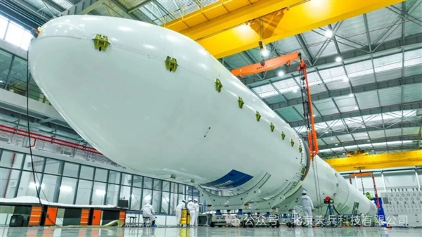 国内第一次！天龙三号大型火箭完成36颗卫星同步分离