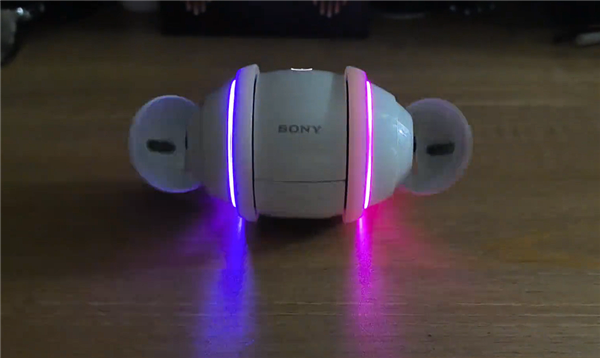 Netizen Showcases Sony Rolly Dancing Egg: Dubbed 'The Cutest, Dumbest Black Technology' 18 Years Ago