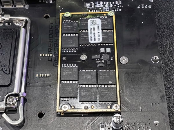 SOCAMM2 LPDDR5X 内存标准即将出炉:频率接近 10GHz