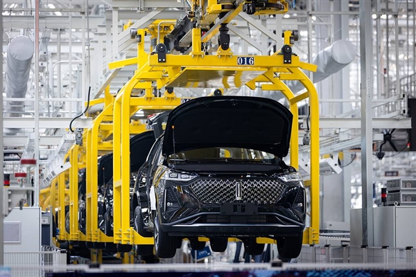 魏建军回应魏牌九年八换CEO：魏牌不做 “伪高端”