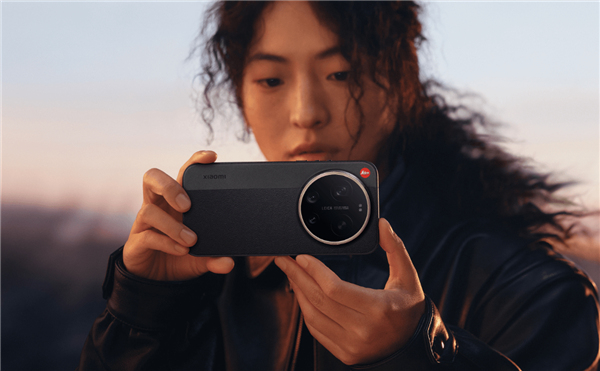 全国限量3万套！小米之家购买小米17 Ultra送“限定影像随行包”