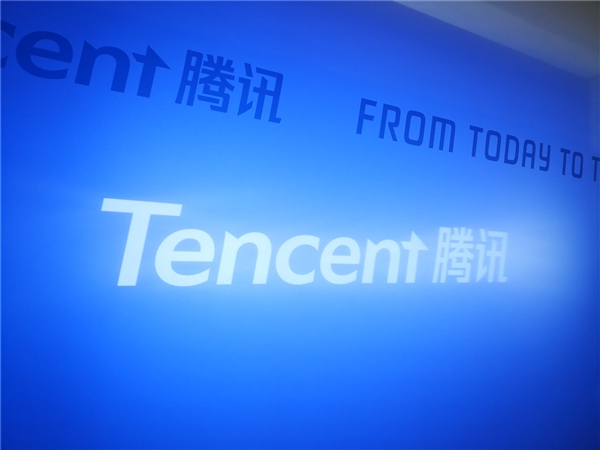 腾讯升级大模型研发架构 前OpenAI顶尖研究员出任首席AI科学家  