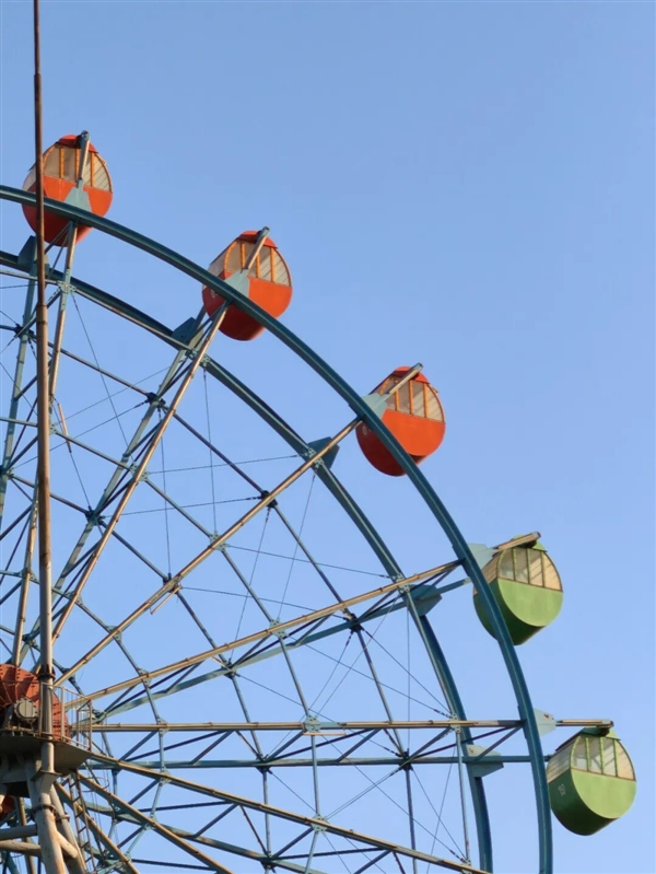 代表安卓出战 荣耀抢了iPhone Air的风头