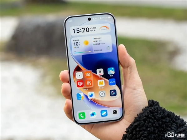 内存价格疯涨 iQOO“买芯片送手机”这招还有用吗