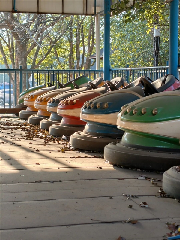 代表安卓出战 荣耀抢了iPhone Air的风头