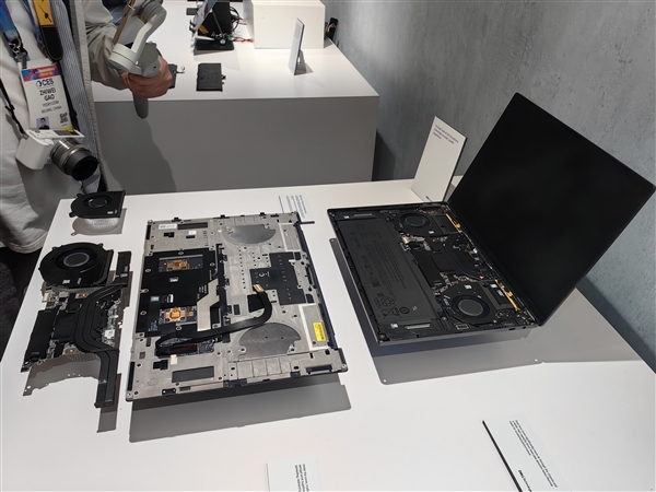 戴尔重新推出XPS笔记本：双层OLED屏 配酷睿Ultra 3系列处理器