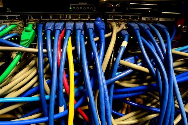 千兆加速普及！工信部发布2025年全国宽带概况：家庭户均553.4Mbps