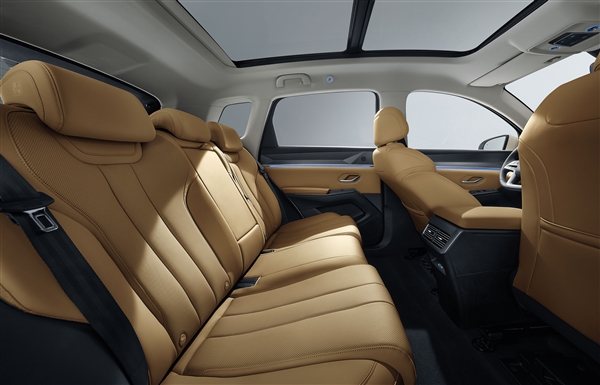 220km 纯电续航接近翻倍!比亚迪2026款宋Pro DM-i长续航上市:11.98万起