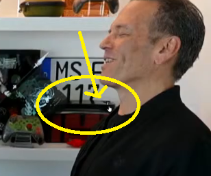 不明厂牌掌机细节