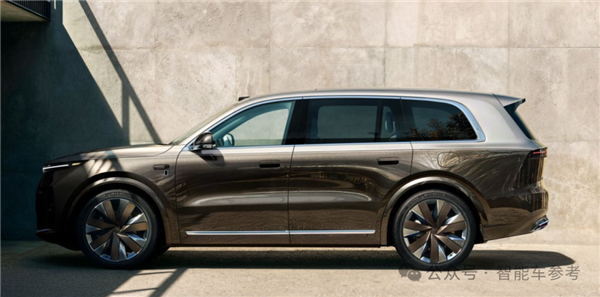 新款理想L9最高卖56万 李想:这是具身智能机器人