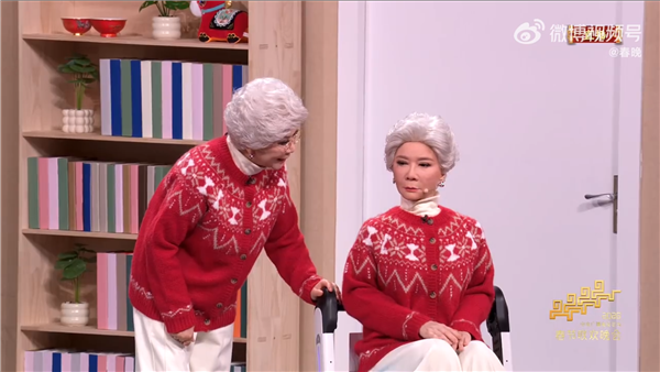 蔡明回归春晚！30年后再演机器人网友：仿生“蔡明”太像了
