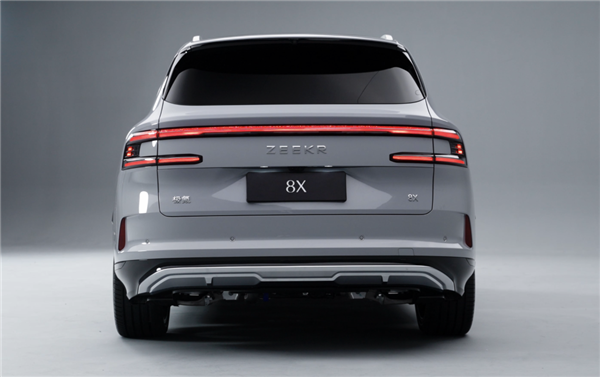 极氪8X,宝马看了也得恍惚