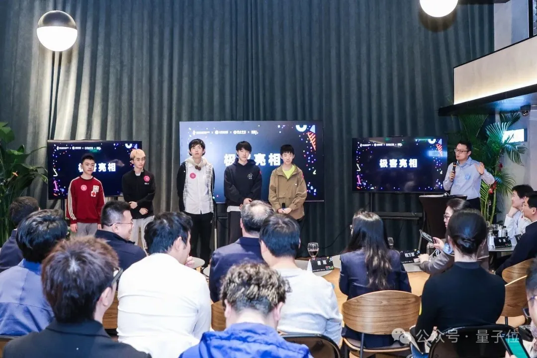 海淀 AI 破局：少年极客、中年创客与 ICU 归来者 – AI快讯网