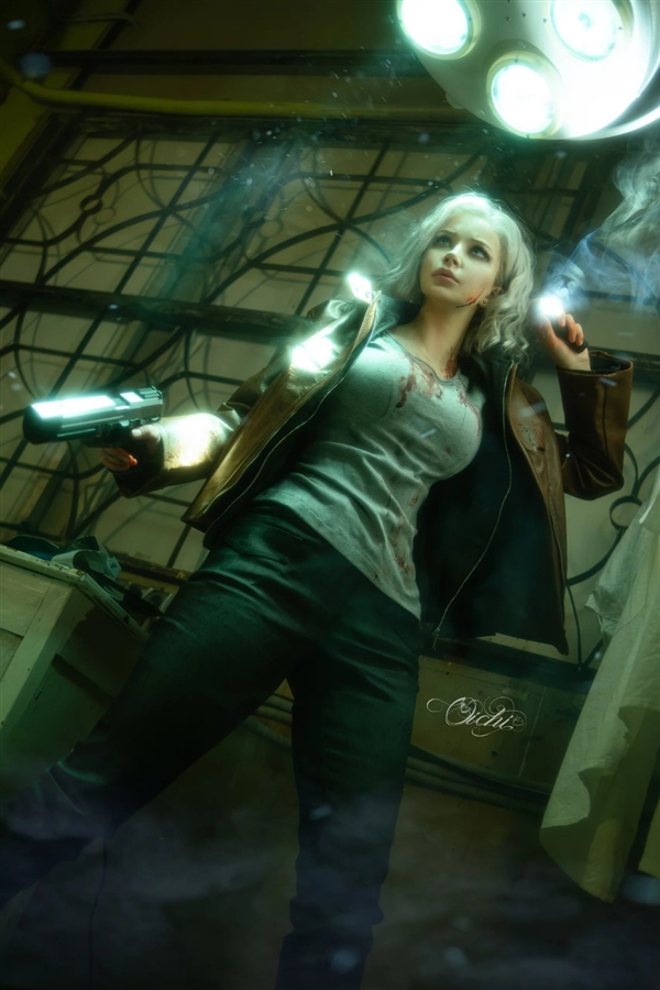 俄罗斯Coser演绎《生化危机9》女主格蕾丝