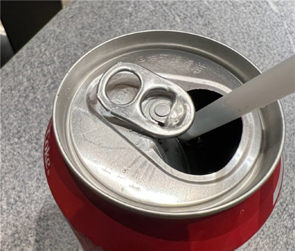 易拉罐对嘴喝感染鼠尿病：从发病到去世仅4天