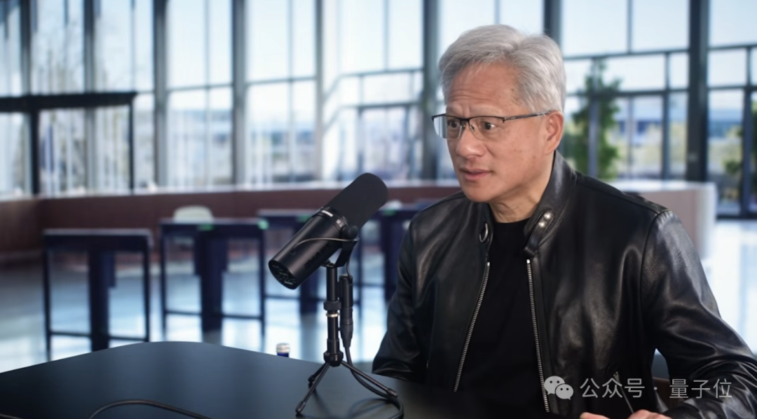 黄仁勋最新演讲:AGI已实现,Ilya Sutskever判断有误,程序员数量达10亿