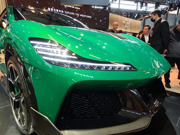 追觅首款SUV概念车首秀：超跑风格外观 辨识度拉满