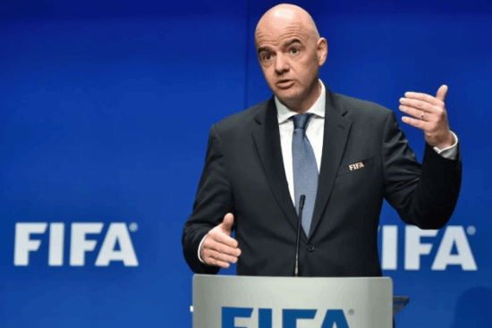 FIFA秘书长紧急访华：央视拒买世界杯转播权，开价是印度17倍