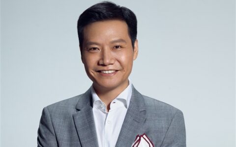 年底国产旗舰或破万，雷军呼吁立即换机：现状如此