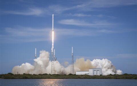 北航教授：中国无需也无力复制SpaceX