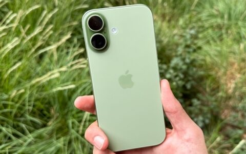 存储涨价压力下，iPhone 18标配12GB内存但屏幕缩水