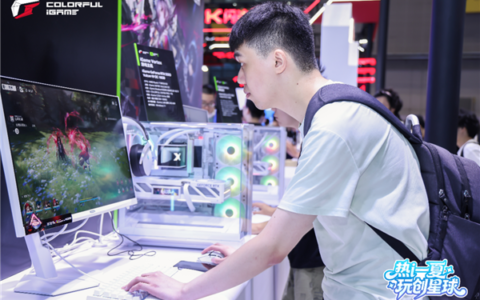 七彩虹iGame X870E白火神：纯白超频首秀