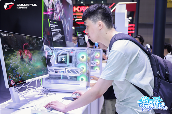 七彩虹iGame X870E白火神：纯白超频首秀