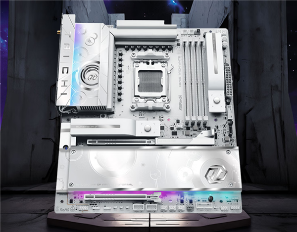 华擎白色太极X870E首发4299元万兆有线Wi-Fi7