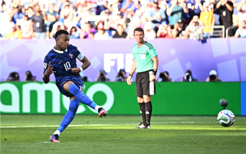 法国队1-0胜巴拉圭晋级八强
