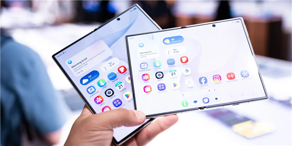 苹果三星联合打造折叠屏iPhone Ultra攻克折痕