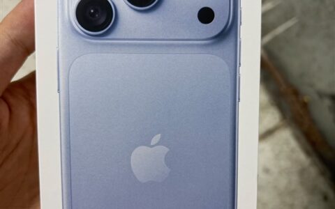 iPhone 18 Pro Max清新配色远峰蓝曝光