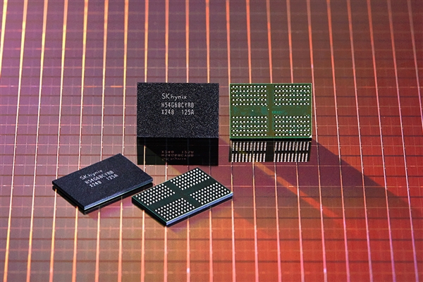 DDR5涨价无解，巨头54万亿建厂也救不了