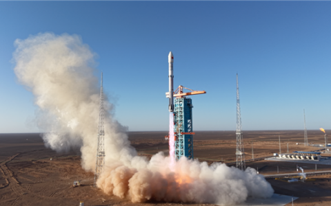 火箭海陆回收双成功，外媒坐不住了