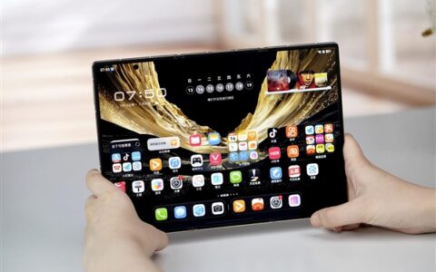 华为Mate XT 2非凡大师三折叠图赏