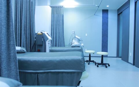 大家乐食物中毒致孩子休克进ICU，门店停业