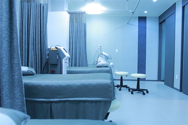 大家乐食物中毒致孩子休克进ICU，门店停业