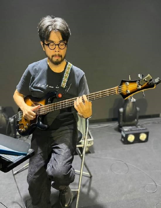 音乐人蔡坤奇确诊渐冻症，将售乐器换治疗费